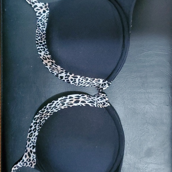 Victoria's Secret Animal Print Push-Up Bra 34C - Picture 6 of 8